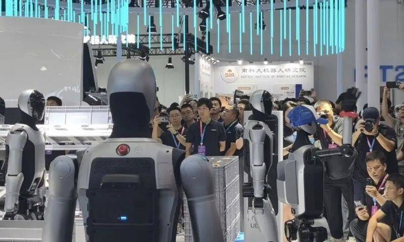 人形機器人賽道風起云涌 優必選獲10億美元融資，智能研發駛入快車道